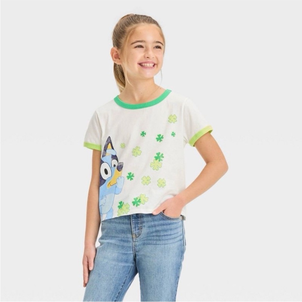 Disney Bluey Girls' Ringer Short Sleeve Graphic Lucky Clovers T-Shirt